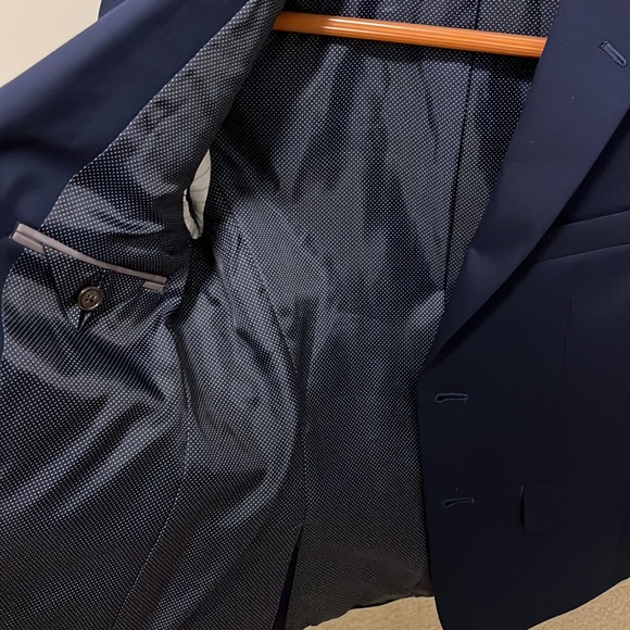 Blaze navy blue. - Picture 8 of 9